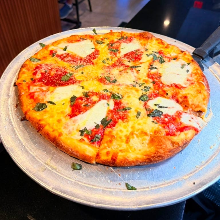 Margherita Pizza.