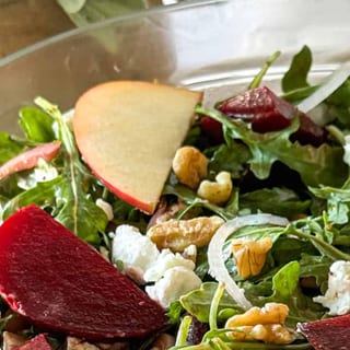 Beet & Goat Cheese Salad
