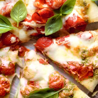 Basil, Pesto & Tomato Pizza